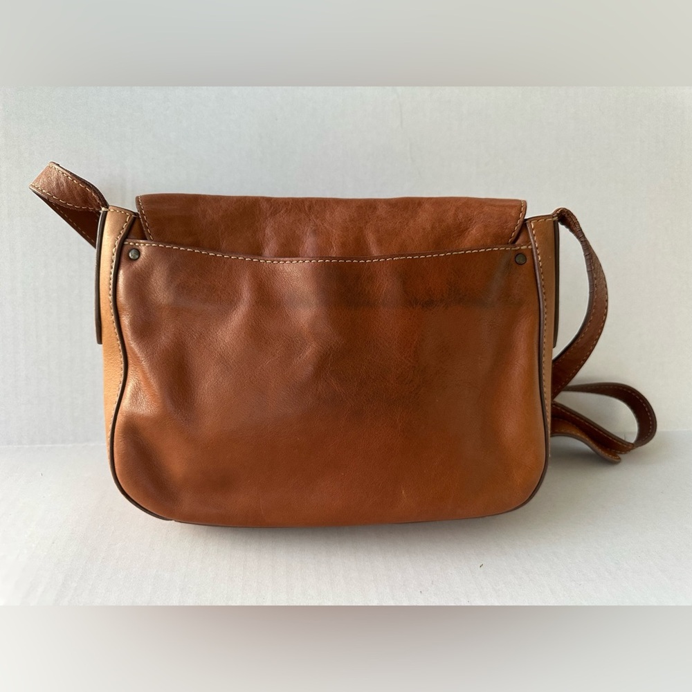 Frye Olivia Leather Crossbody Bag Messenger Saddle Style Purse - Picture 3 of 17